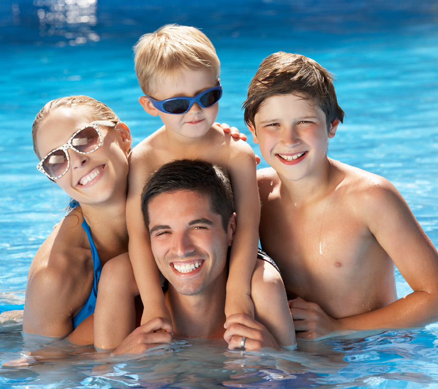 aarons-elite-pool-service-children-swimming-pool-sarasota-pool-cleaning-repair-construction